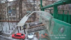2023-11-23 20_22_13-Кормушка _ Bird Feeder Live Stream - YouTube – Maxthon.jpg